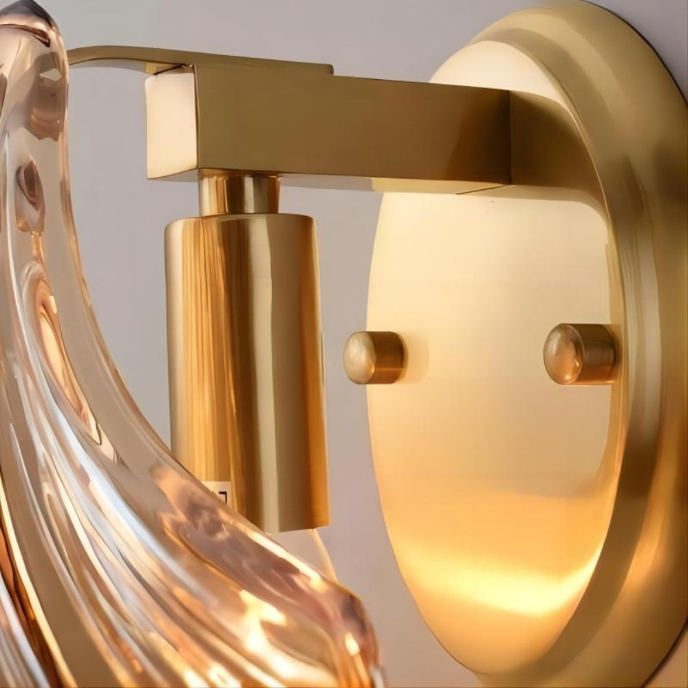 Elegant Seashell Design Glass Wall Light